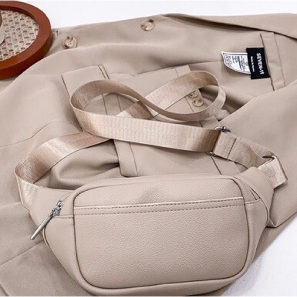 Women’s Solid PU Leather- One Shoulder Crossbody Bag